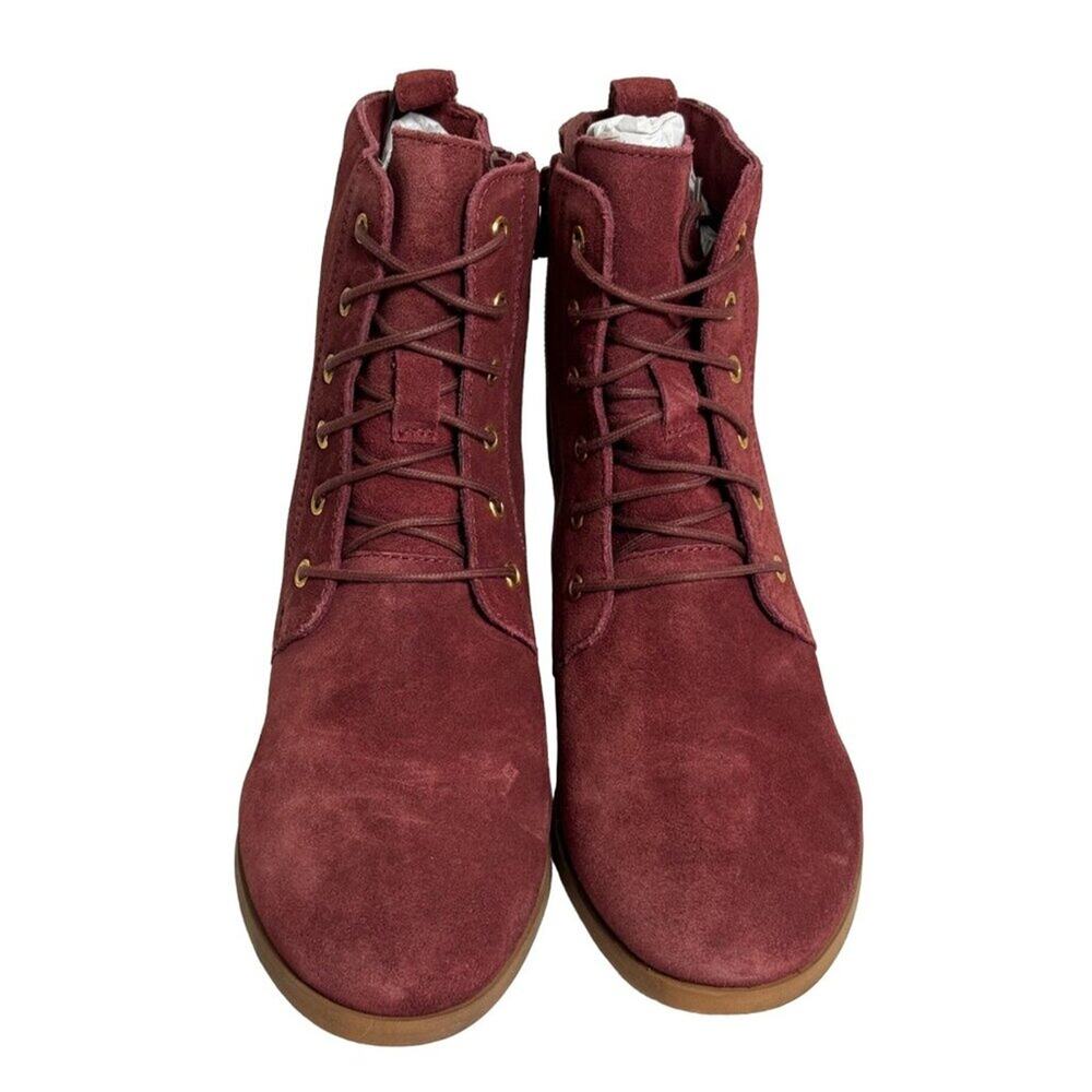 NWOB Diba Blake Suede Wedge Lace Up‎ Booties Burgundy Size 8M